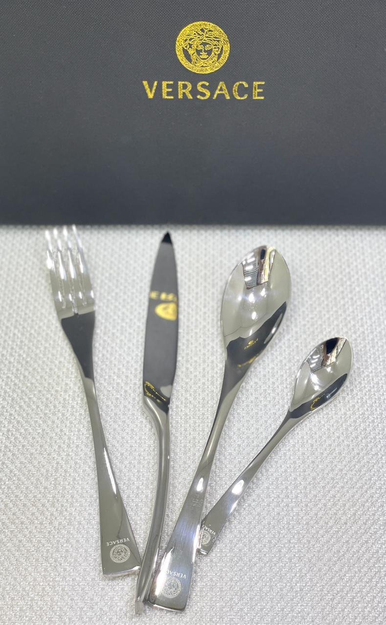 Versace Gold Cutlery set  - Image 7 of 8